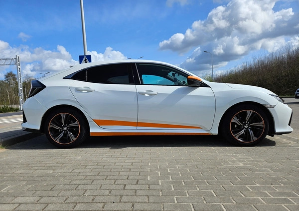 Honda Civic cena 60900 przebieg: 122250, rok produkcji 2017 z Gdańsk małe 79